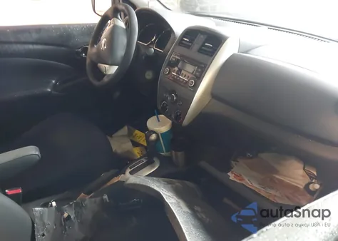 2016 Nissan Versa 1.6 S/1.6 S+/1.6 Sl/1.6 Sv z USA, uszkodzony, nr VIN 3N1CN7APXGL813770